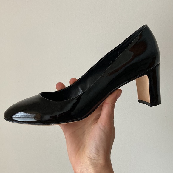 Black patent leather pump sz 9 EUC - Picture 1 of 12